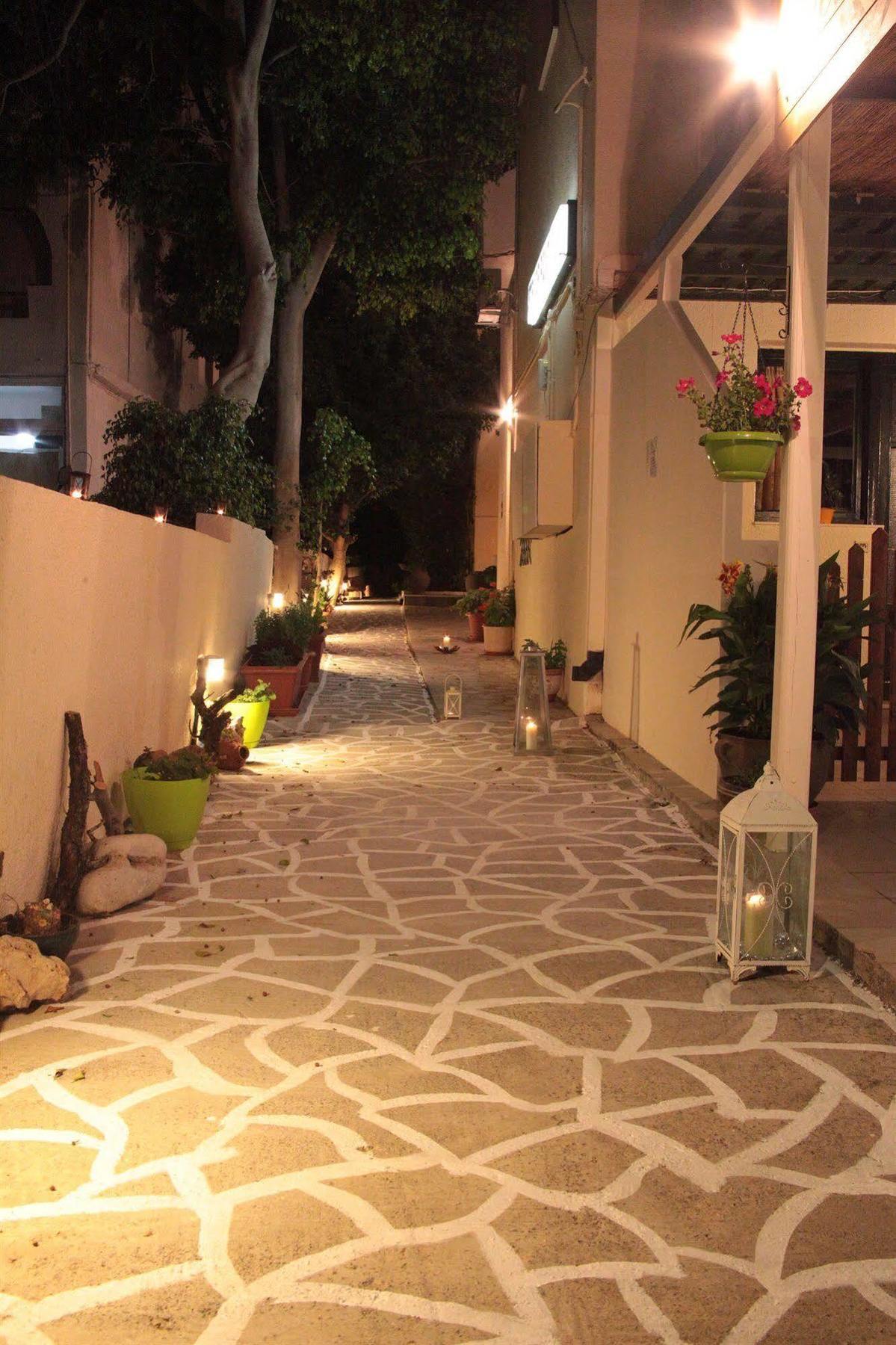 Elounda Olive Garden Apts & Studios Exteriör bild